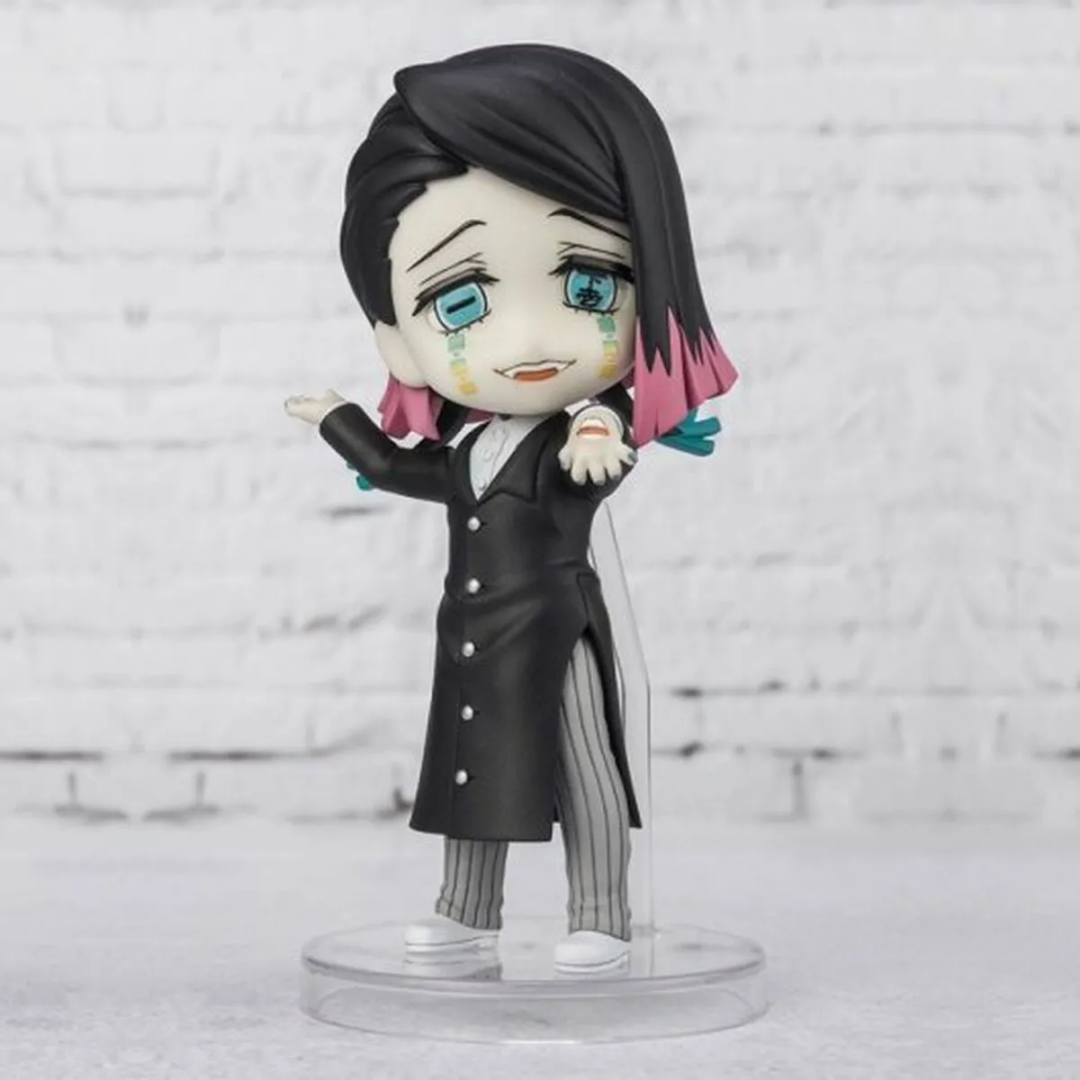 Action Figure Tamashii Nations Mini Kimetsu No Yaiba long black coat