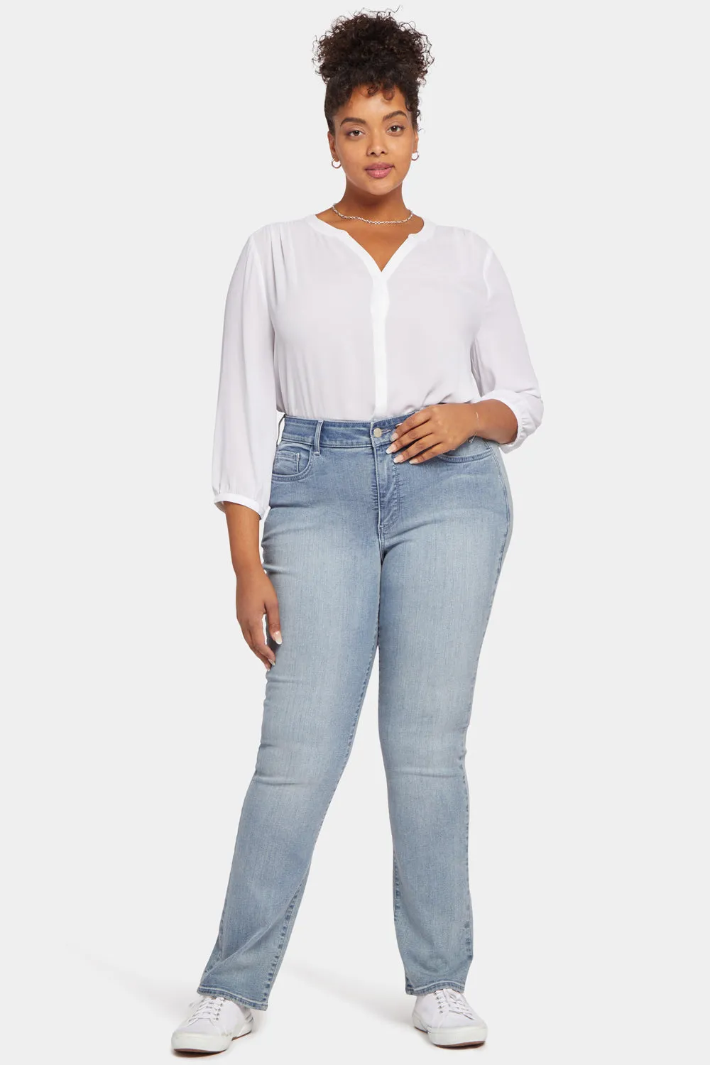 Marilyn Straight Jeans In Plus Size - Thistle Falls